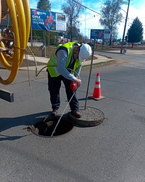Limpieza profunda en la red de alcantarillado en San Ramón