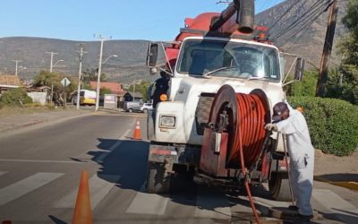 Mantención con camión hidrojet en las redes de Pichidangui